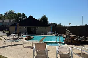 17570 Hwy 105 W, Montgomery, TX 77356 - Photo 34