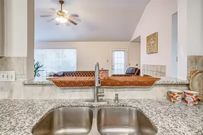 17522 Masonridge Drive, Houston, TX 77095 - Photo 14