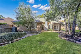 18 Skyland Pl, The Woodlands, TX 77381 - Photo 20