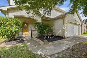 7910 Albatross Rd, Baytown, TX 77523 - Photo 1