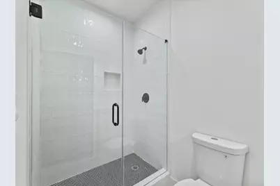 8101 Venus Street #B, Houston, TX 77088 - Photo 10