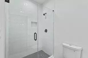 8101 Venus St, Houston, TX 77088 - Photo 10