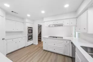12903 Avenida Vaquero St, Houston, TX 77077 - Photo 14