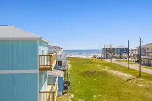 145 Howard Ave, Surfside Beach, TX 77541 - Photo 16