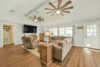 4410 Aztec Street, Pasadena, TX 77504 - Photo 4