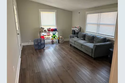 112 Acacia Street, Lake Jackson, TX 77566 - Photo 8