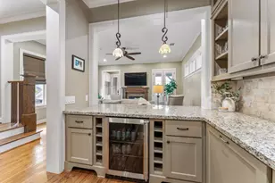 836 E 24th St, Houston, TX 77009 - Photo 12