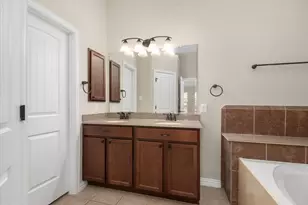 11619 Beckton Cypress Dr, Tomball, TX 77377 - Photo 20