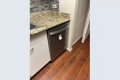 3525 Sage Road #304, Houston, TX 77056 - Photo 8