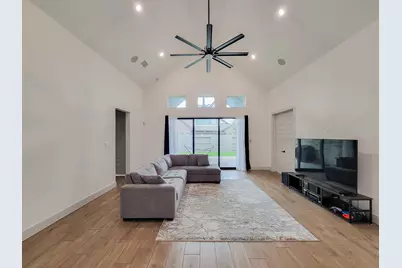 5023 Golden Peach Road, Manvel, TX 77578 - Photo 8