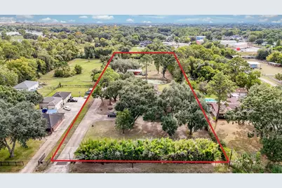 618 Keith Avenue, Houston, TX 77504 - Photo 1