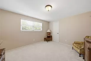 14919 Perthshire Rd, Houston, TX 77079 - Photo 24
