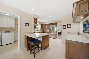 14919 Perthshire Rd, Houston, TX 77079 - Photo 10