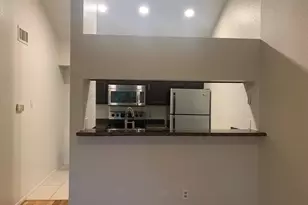 8055 Cambridge St, Houston, TX 77054 - Photo 4