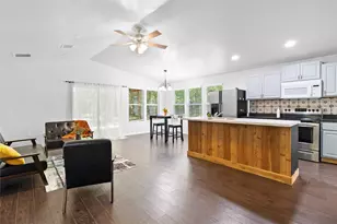 553 County Rd 370, Splendora, TX 77372 - Photo 26