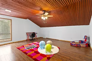 553 County Rd 370, Splendora, TX 77372 - Photo 18