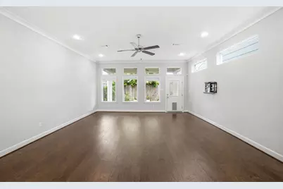 4210 Koehler Street #B, Houston, TX 77007 - Photo 6