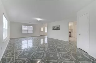 9926 Myrtle Field Ln, Houston, TX 77044 - Photo 4