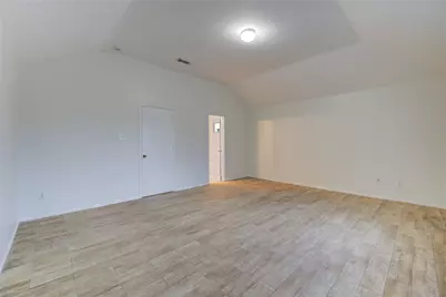 9926 Myrtle Field Lane, Houston, TX 77044 - Photo 18