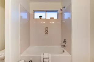 9926 Myrtle Field Ln, Houston, TX 77044 - Photo 22
