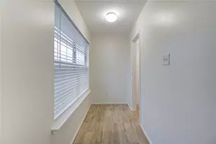 9926 Myrtle Field Ln, Houston, TX 77044 - Photo 18