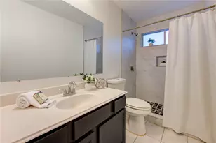 9926 Myrtle Field Ln, Houston, TX 77044 - Photo 24