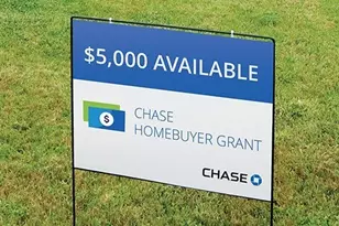 9926 Myrtle Field Ln, Houston, TX 77044 - Photo 2