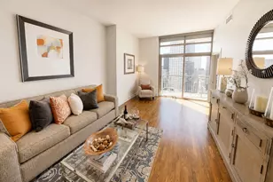 1400 McKinney St, Houston, TX 77010 - Photo 2