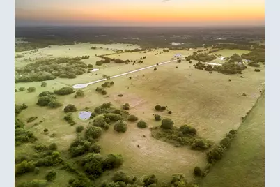 9 Round Top Farms Drive, Round Top, TX 78954 - Photo 2