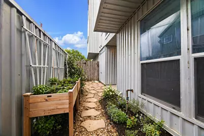 6130 Grand Boulevard, Houston, TX 77021 - Photo 10