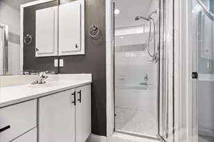 6130 Grand Blvd, Houston, TX 77021 - Photo 30