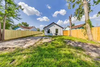 1106 11th Street, Galena Park, TX 77547 - Photo 26