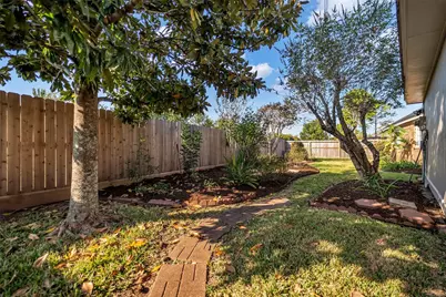 3827 Bratton Street, Sugar Land, TX 77479 - Photo 34