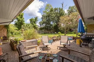 1005 Oak Dr, Liberty, TX 77575 - Photo 36