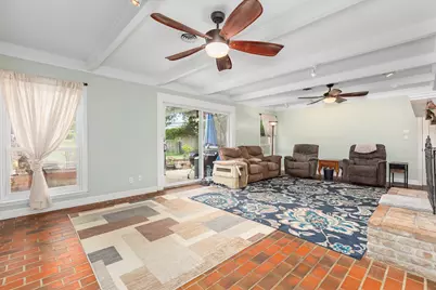 1005 Oak Drive, Liberty, TX 77575 - Photo 26