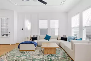 2108 Beall St, Houston, TX 77008 - Photo 4