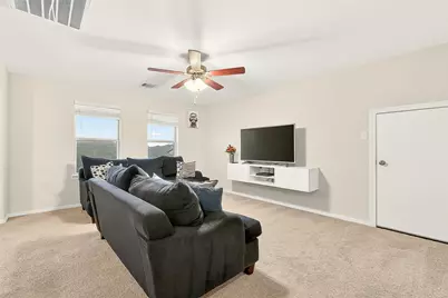 10023 Yanet Grove Lane, Houston, TX 77044 - Photo 14