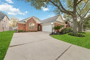 3323 Shadowfern Dr, Houston, TX 77082 - Photo 1