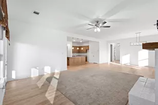 2213 Windy Hl Ln, Waxahachie, TX 75167 - Photo 4