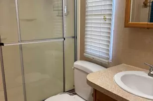 106 Arrowhead St, Del Rio, TX 78840 - Photo 10