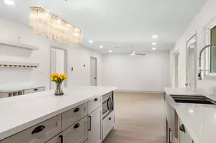 251 Holyhead Dr, Houston, TX 77015 - Photo 12