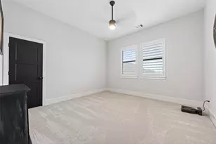 18908 W Grand Pine Cir, Montgomery, TX 77356 - Photo 28