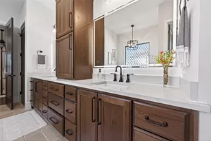 18908 W Grand Pine Cir, Montgomery, TX 77356 - Photo 20