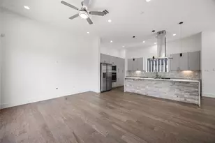 2111 McGowen St, Houston, TX 77004 - Photo 10