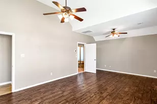 2818 Red Maple Dr, Katy, TX 77494 - Photo 32