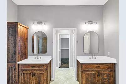 2818 Red Maple Drive, Katy, TX 77494 - Photo 10