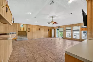 3726 18th St N, Texas City, TX 77590 - Photo 30