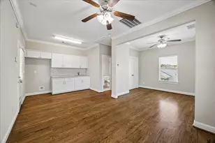 1118 E 24th St, Houston, TX 77009 - Photo 18