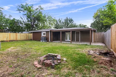 3018 Vance Avenue, Texas City, TX 77590 - Photo 18