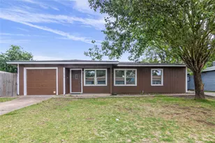 3018 Vance Ave, Texas City, TX 77590 - Photo 1